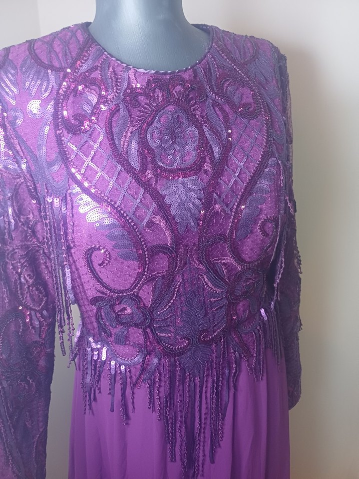 Kapanan abiye magzasının etiketli urunleri SIFIR ÜRÜN - Görsel 4