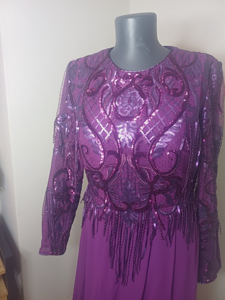 Kapanan abiye magzasının etiketli urunleri SIFIR ÜRÜN - Görsel 2