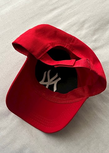 Kırmızı Kadın Spor Şapka - Görsel 2