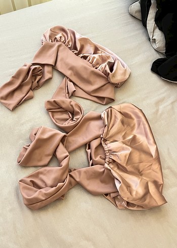 Pembe Parlak Saten Kadın Başörtüsü - Görsel 2