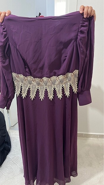m Beden mor Renk Şalıyla birlikte Az kullanılmış elbise