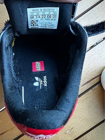 22 Beden siyah Renk Adidas Lego spor ayakkabısı