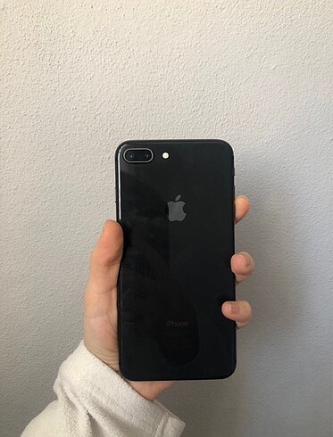 İphone 8 plus 64 gb