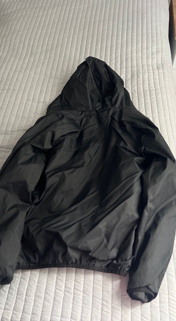 Sarı Kapüşonlu Erkek Çocuk Rüzgarlık Mont - Görsel 3