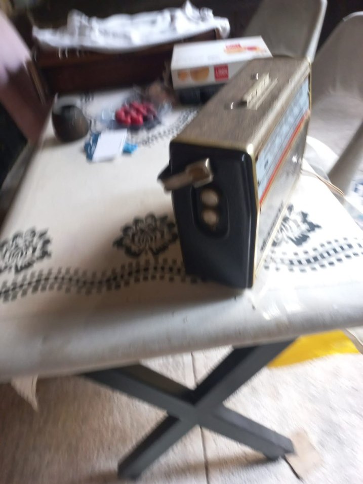 Gri Retro Müzik Sistemi - Görsel 4