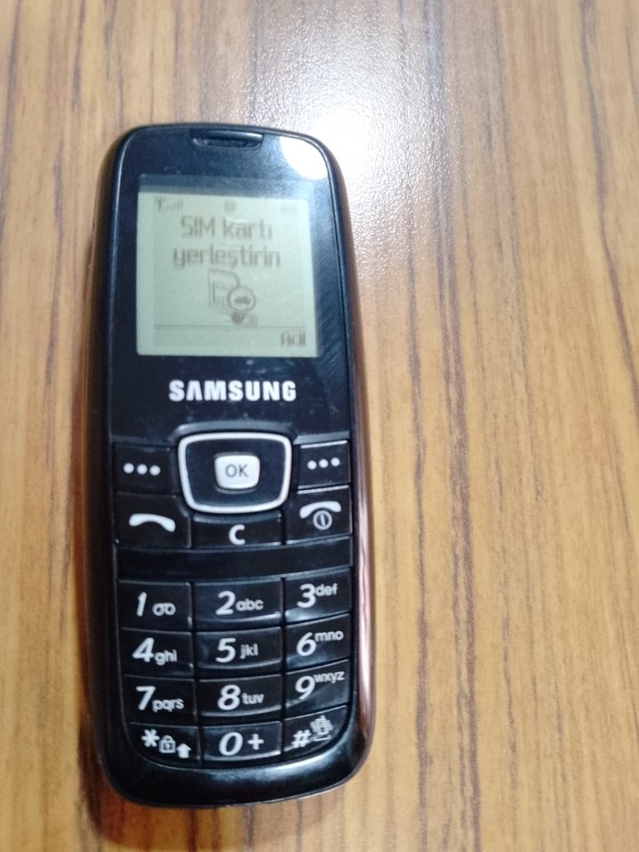 Klasik Siyah Samsung Tuşlu Telefon - Görsel 5
