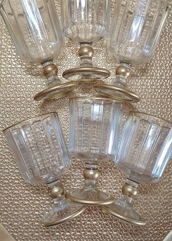 Altın Parlak Ayaklı 6 Bardak - Görsel 2