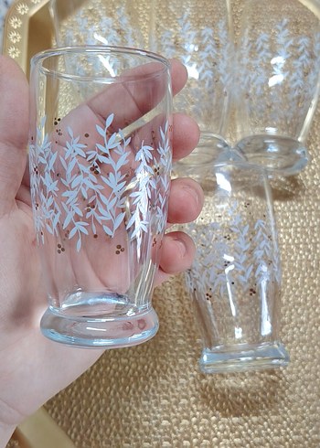 Beyaz Yaprak Desenli Cam Bardak Seti - Görsel 6