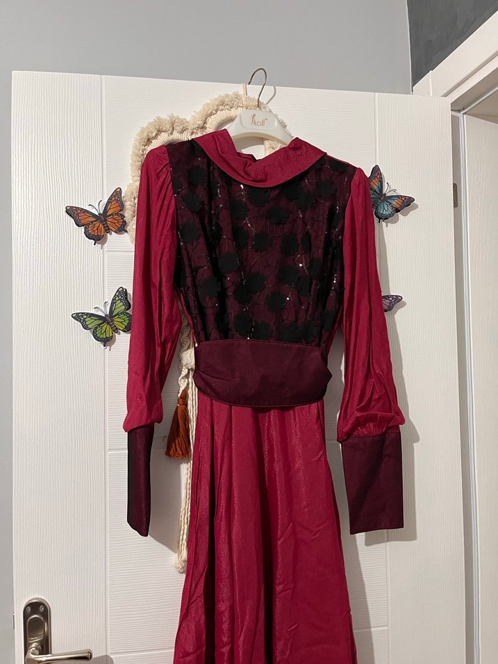 Bordo Dantel İşlemeli Uzun Kollu Gotik Elbise - Görsel 2