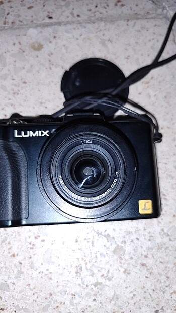 Beden Lumix fotoğraf makinası
