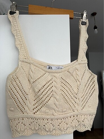 Dantelli bej crop