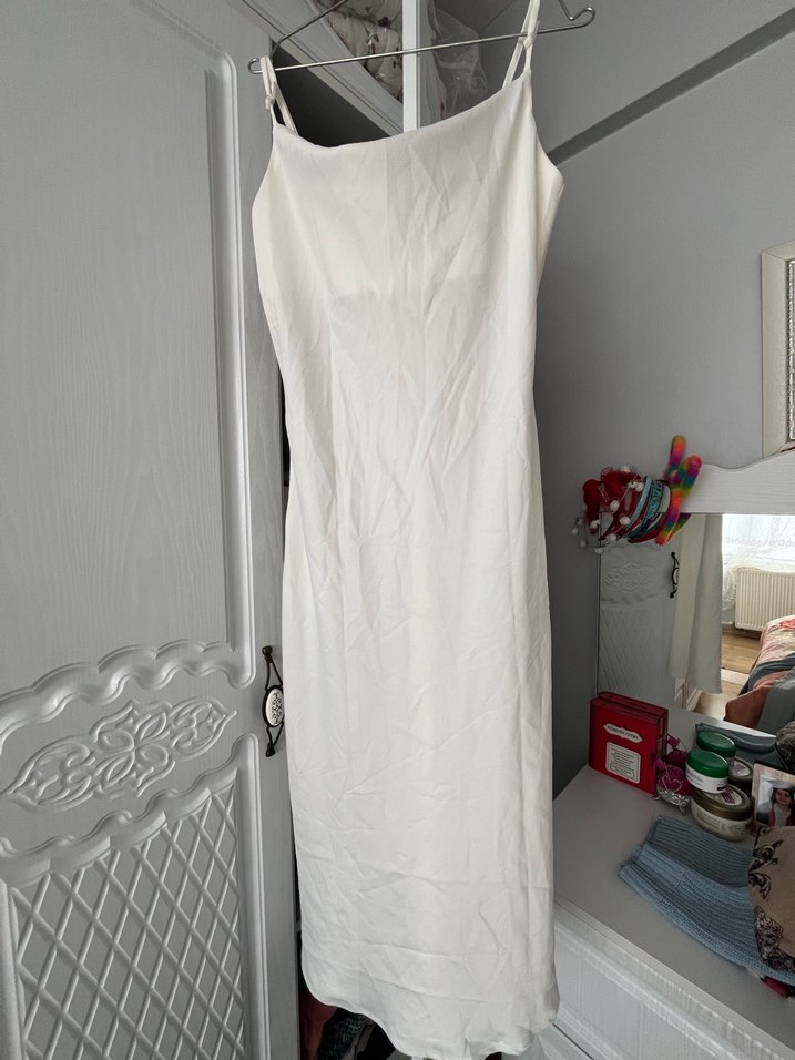 Beyaz Askılı Uzun Bohem Elbise - Görsel 2