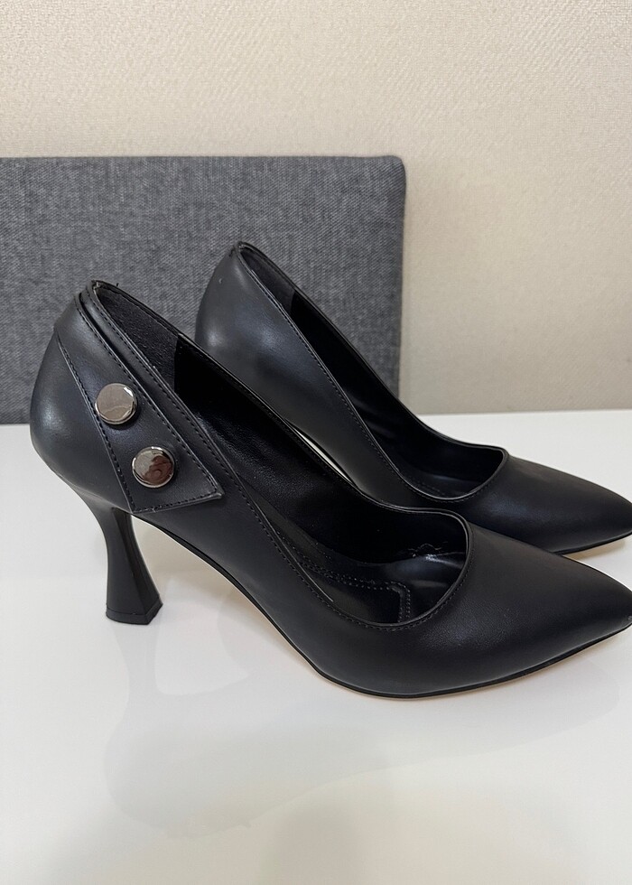 Topuklu Ayakkabı - Görsel 3