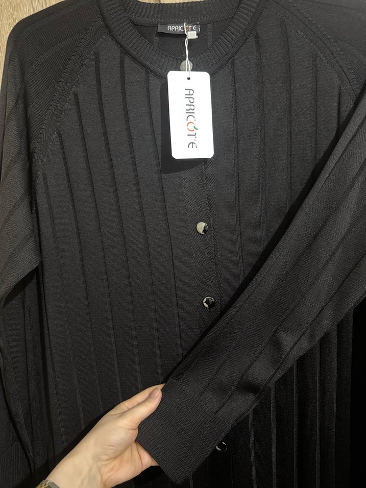 Düğmeli Siyah Uzun Kollu Triko Elbise - Görsel 4