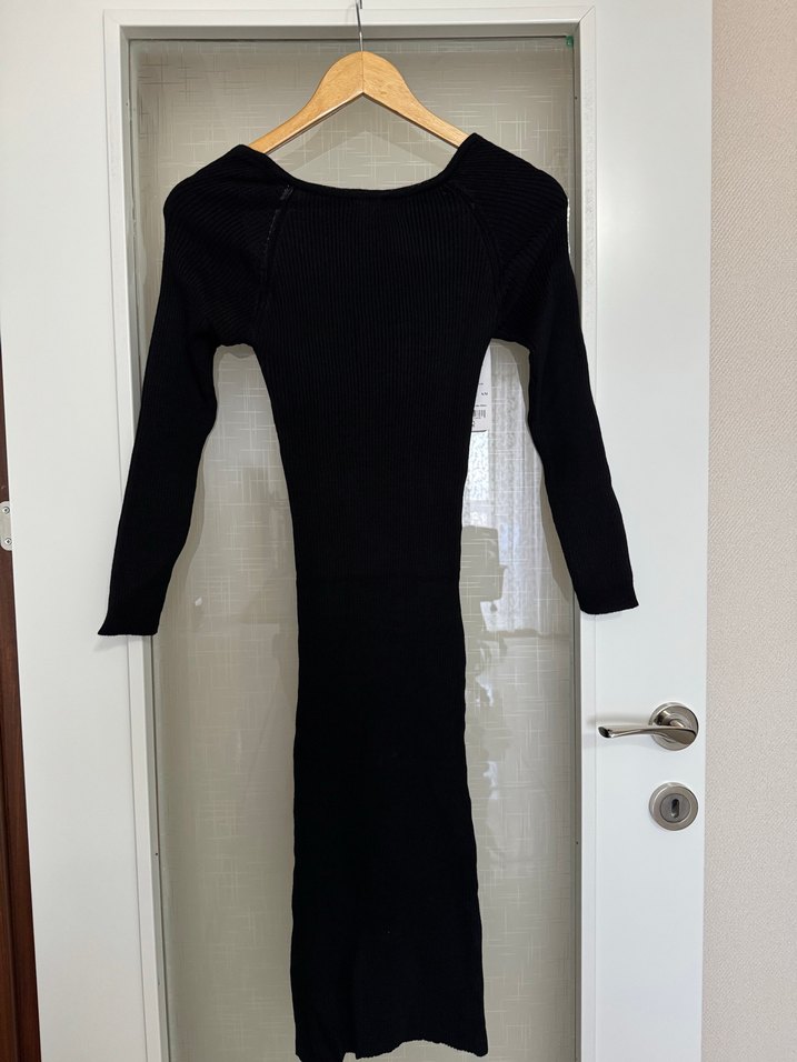 Siyah Uzun Kollu V Yaka Kadın Elbise - Görsel 5