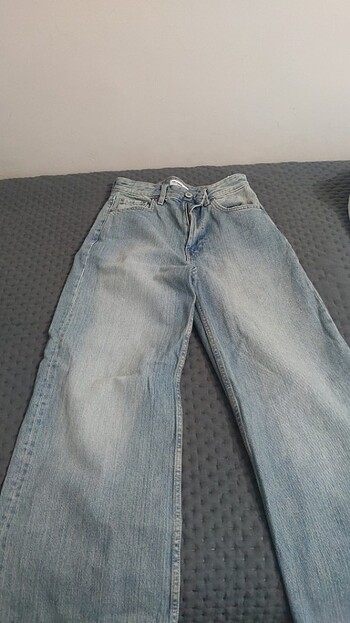 34 Beden Pull and bear jean