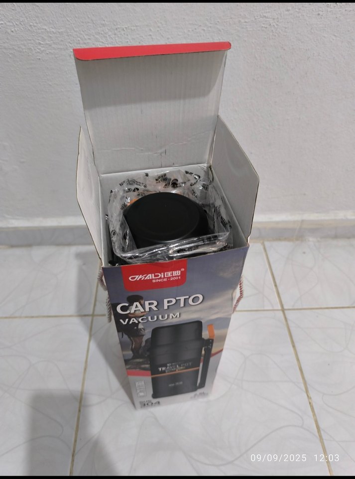 Okadi Siyah Vakumlu Termos 2.5L - Görsel 2