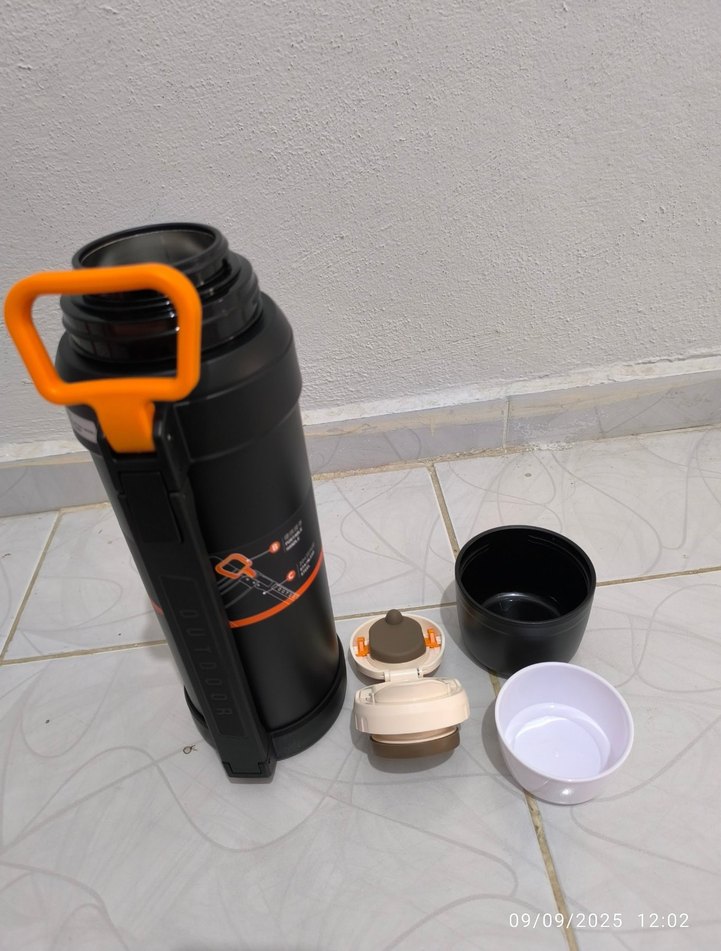 Okadi Siyah Vakumlu Termos 2.5L - Görsel 5