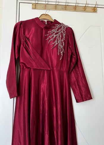 Bordo Uzun Kollu Nakışlı Abiye Elbise - Görsel 3