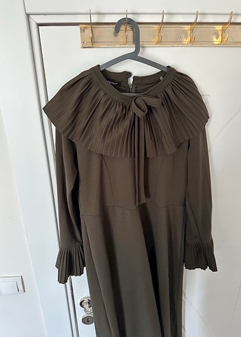 Haki  Pilili Uzun Keten Elbise - Görsel 2