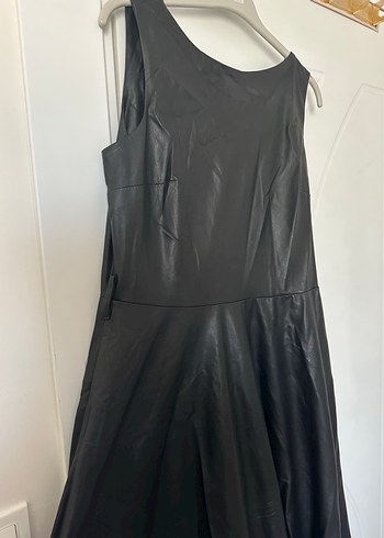 Siyah Deri Uzun Halter Yaka Elbise - Görsel 3