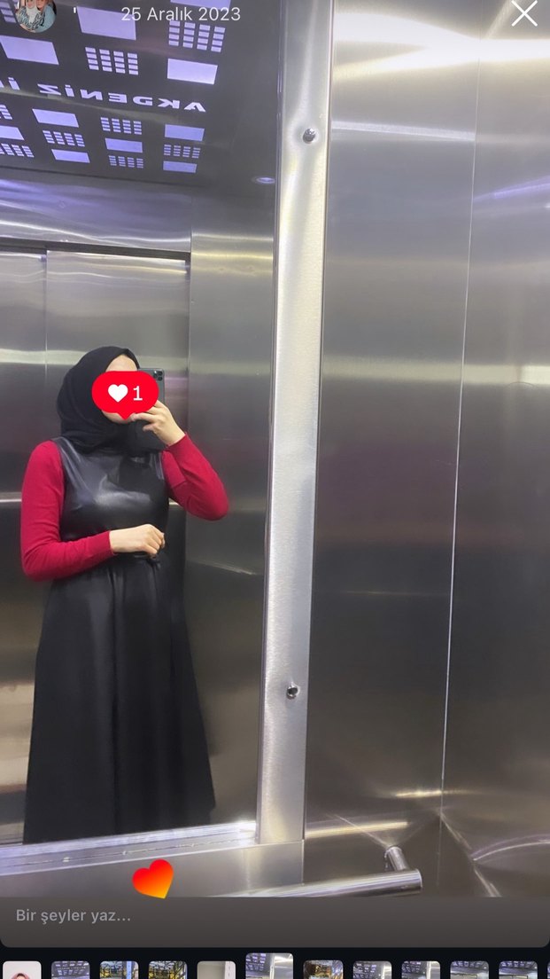 Siyah Deri Uzun Halter Yaka Elbise - Görsel 2