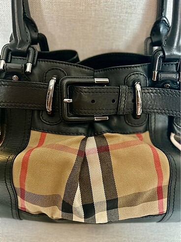 Beden Burberry Çanta