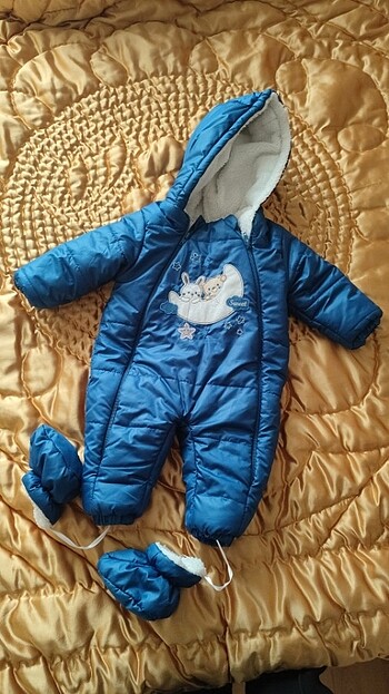 Diğer Astronot mont