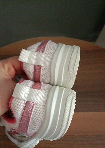 LoL bebekli spor ayakkabı - Görsel 3