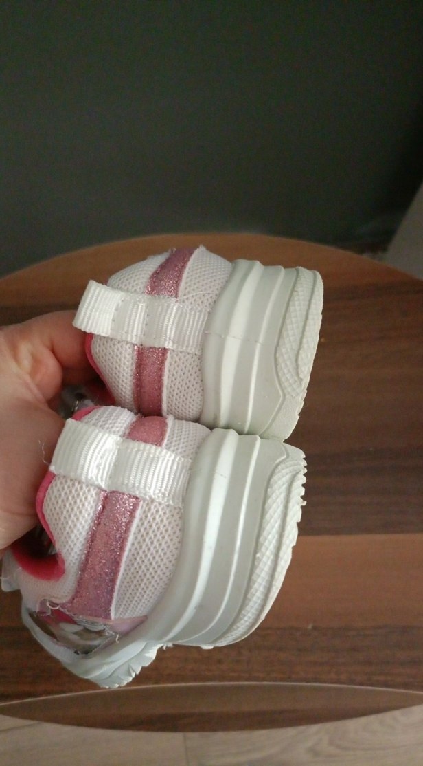 LoL bebekli spor ayakkabı - Görsel 3