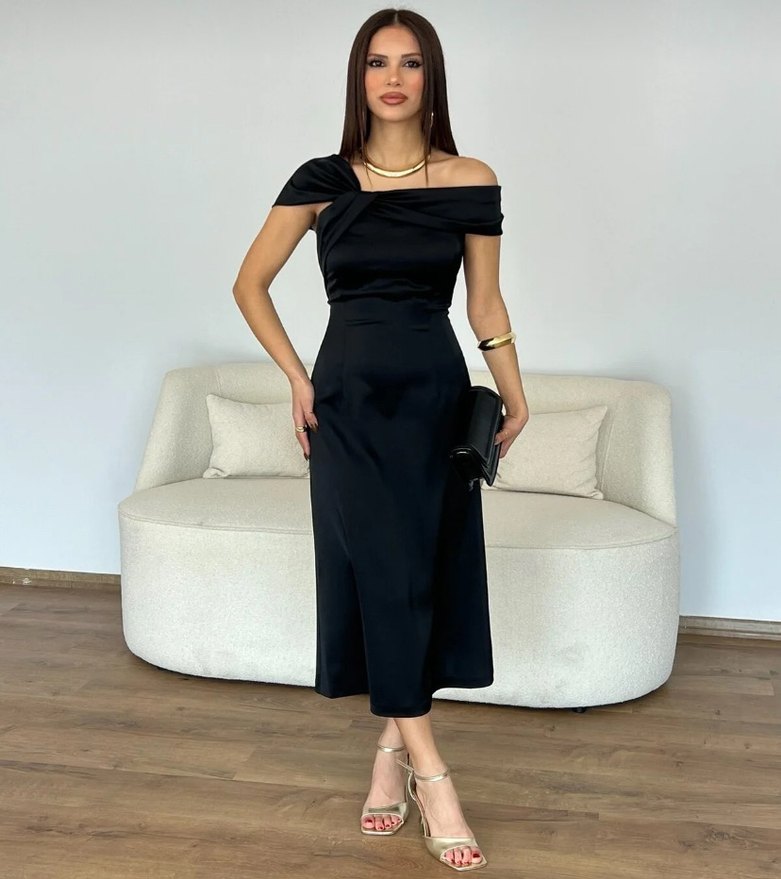 Düşük Omuzlu Saten Midi Elbise - Görsel 2