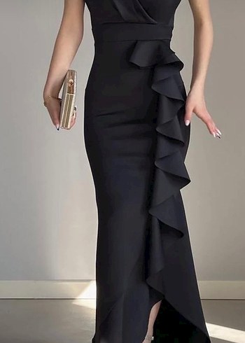 Siyah Kruvaze Yaka Volanlı Yırtmaç Scuba Kumaş Balık Abiye - Görsel 4