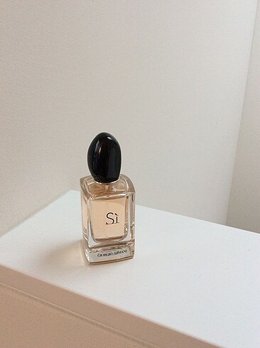  Beden Giorgio Armani si kadın parfüm 100 ml