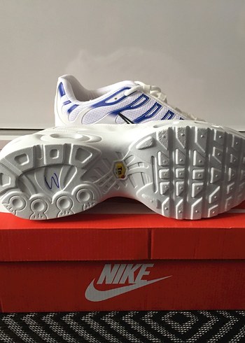 Nike Beyaz Renkli Erkek Spor Ayakkabı - Görsel 5