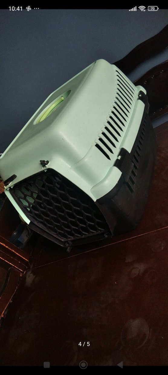 Koyu Yeşil Taşıma ve Tuvalet Kabı - Görsel 3