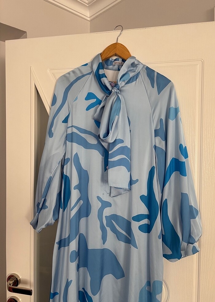 Saten elbise - Görsel 4