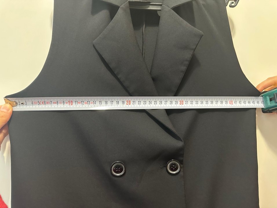 Düğmeli Siyah Kadın Midi Yelek - Görsel 3