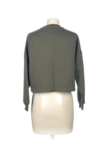 s Beden Pull and Bear Sweatshirt %70 İndirimli.