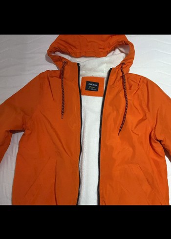 Turuncu yagmurluk - Görsel 2