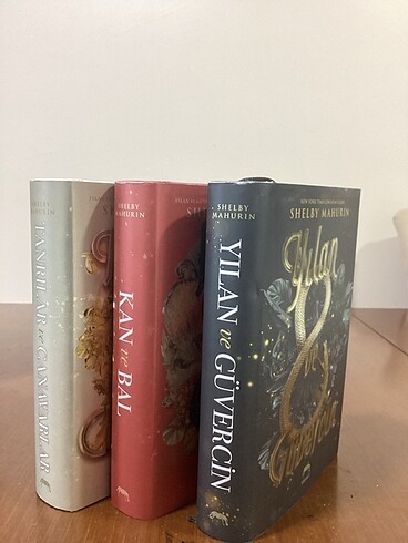 Yılan ve güvercin set ciltli 3kitap