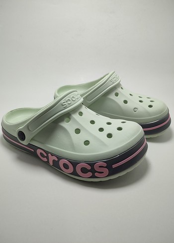 Crocs Pembe Desenli Crocs Kadın Terlik