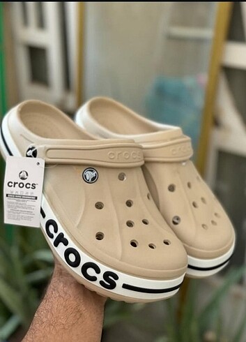 Crocs 