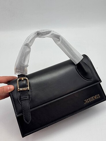 JacQuemus ????????