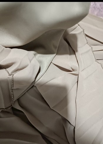 Kadın Bej Uzun Piliseli Etek - Görsel 2