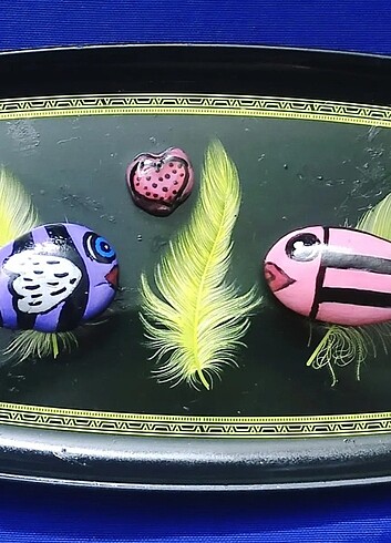 Taş boyama balıklar (Hediyelik Tasarım Pano)