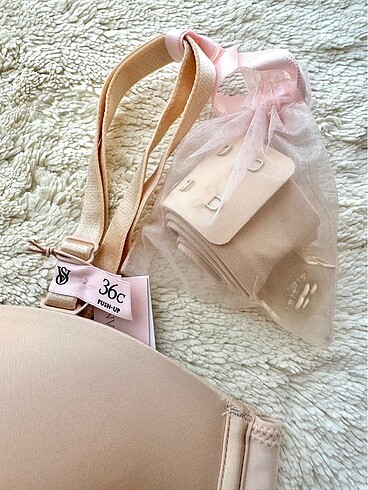 36 Beden Victoria s Secret 36C Straplez Sütyen