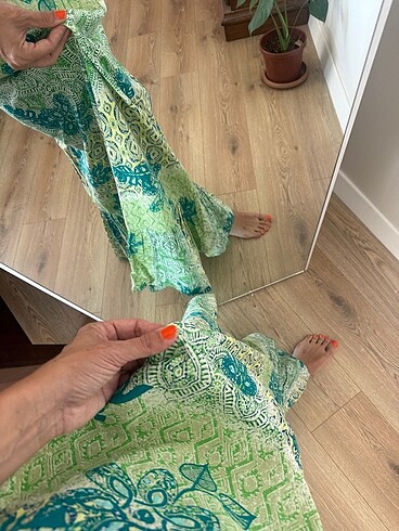 l Beden yeşil Renk Bershka elbise