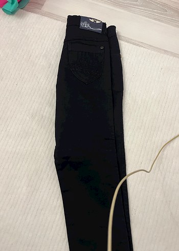 7 Yaş Beden Erkek Siyah Kemerli Regular Fit Kot Pantolon