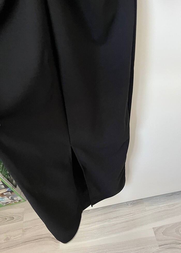 Siyah elbise - Görsel 3