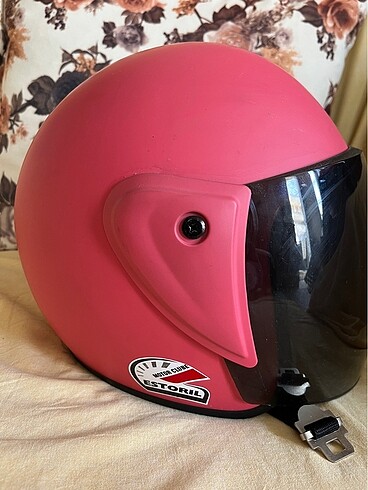 Pembe kask